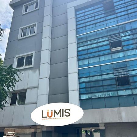 Lumis Studio Apartment Haiderabad Buitenkant foto
