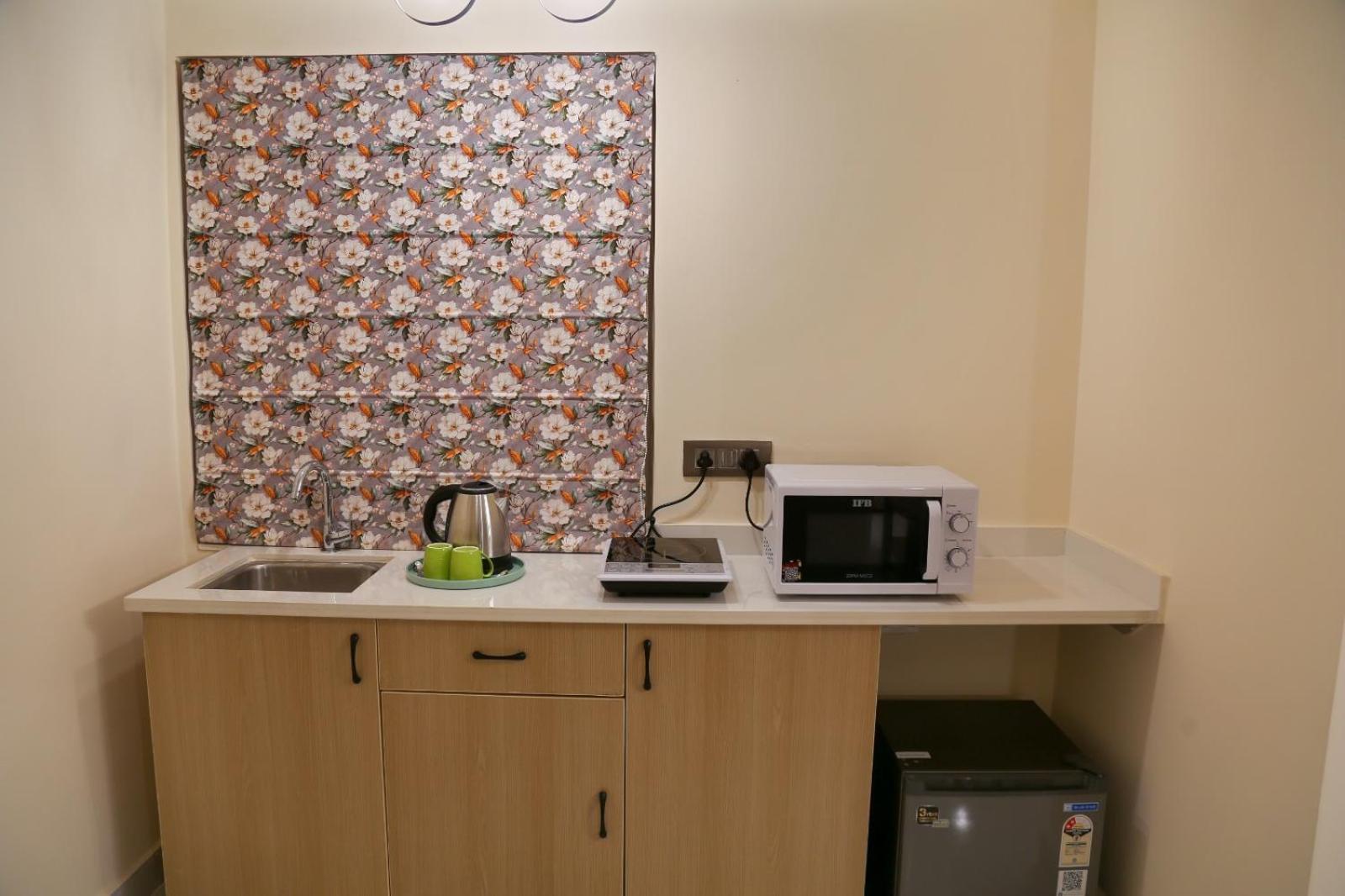 Lumis Studio Apartment Haiderabad Buitenkant foto